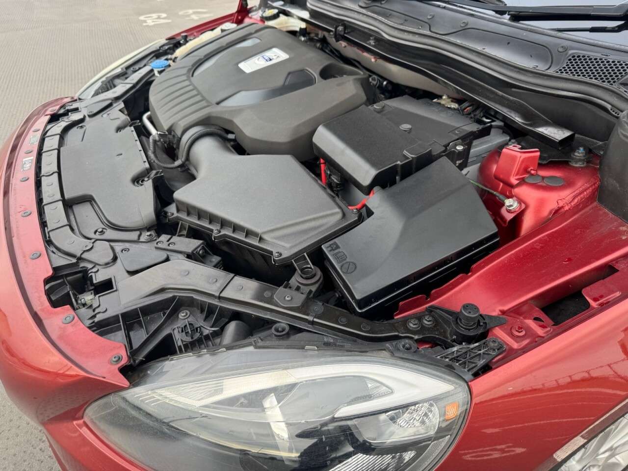 2013 VOLVO V40 2013 VOLVO V40