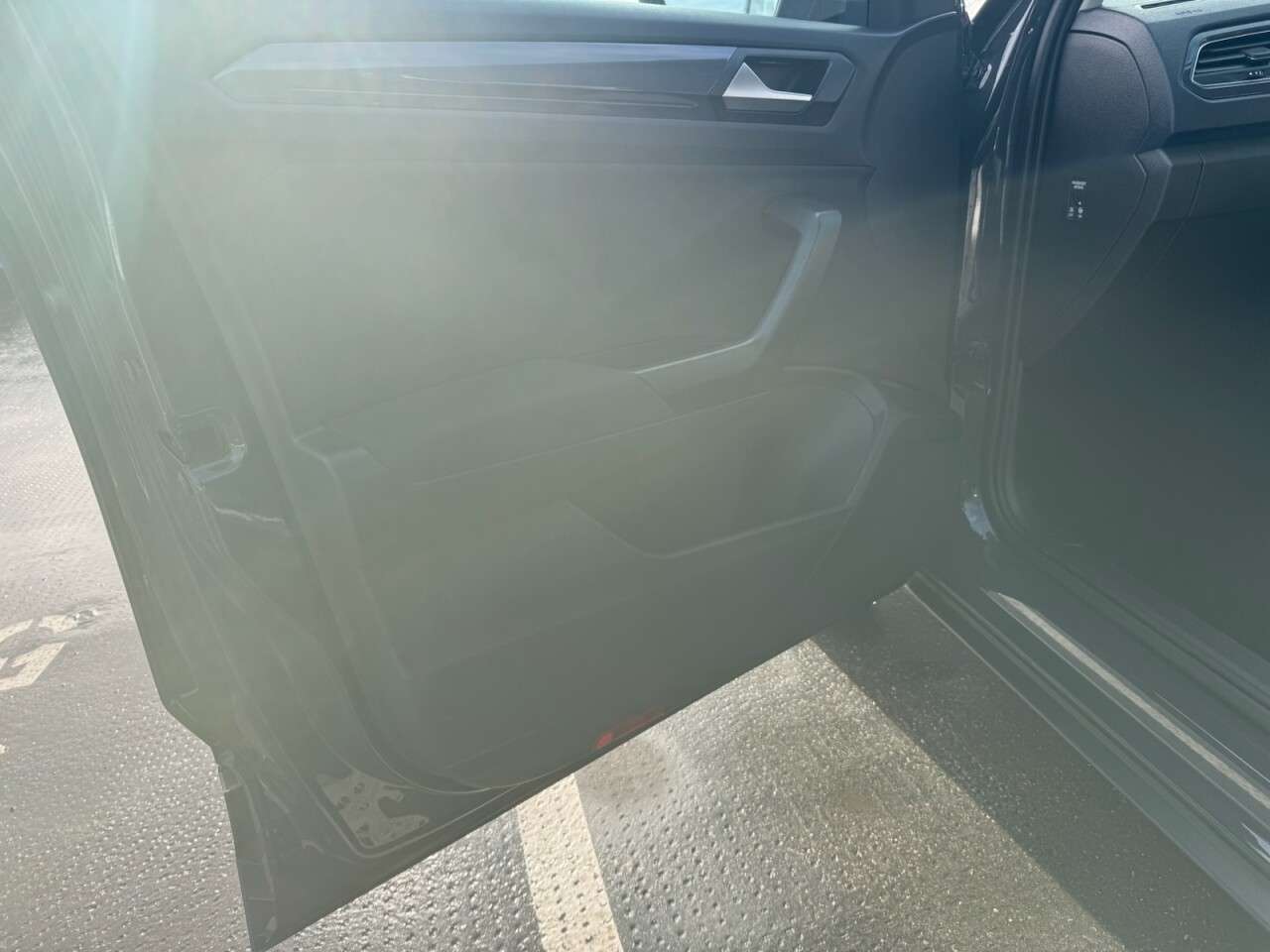 2021 VOLKSWAGEN T-ROC 2021 VOLKSWAGEN T-ROC