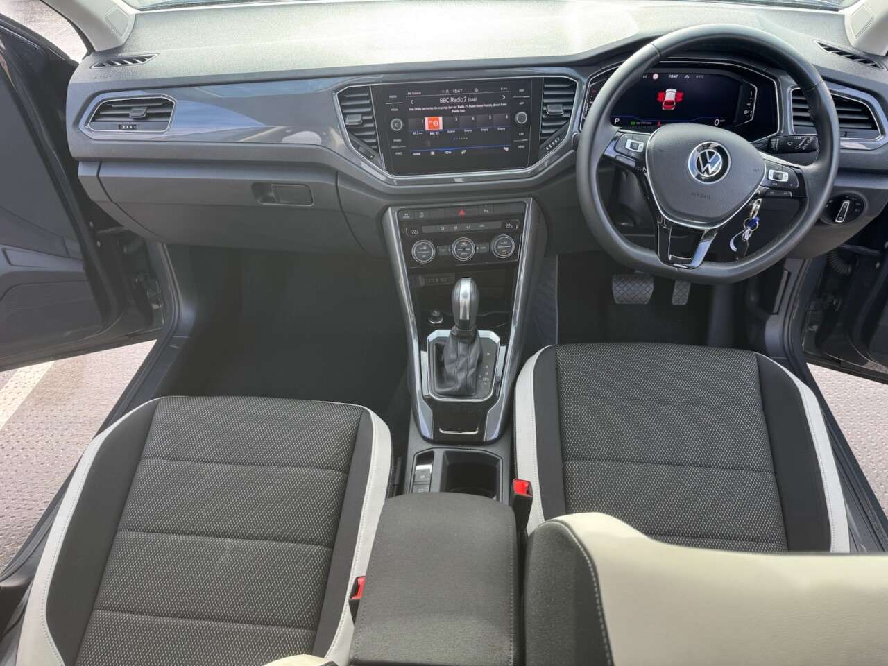 2021 VOLKSWAGEN T-ROC 2021 VOLKSWAGEN T-ROC