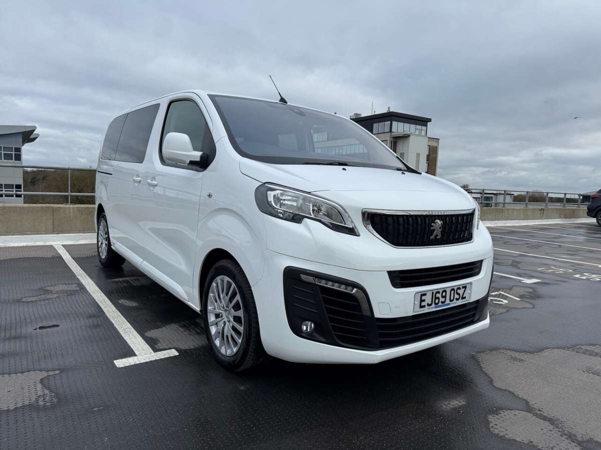 Check out this Peugeot Traveller 2019 Diesel Automatic
