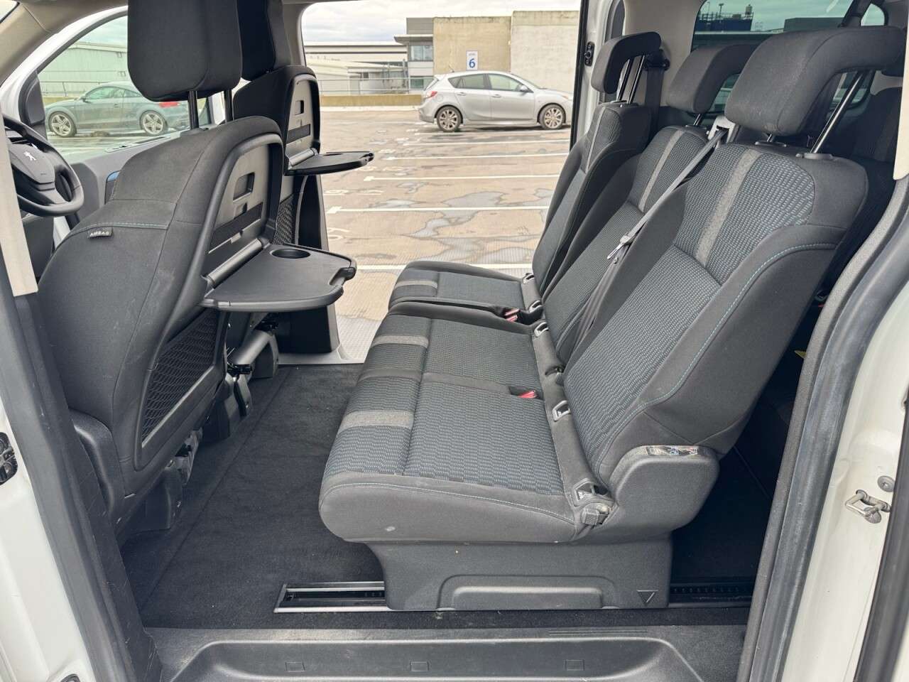 2019 PEUGEOT TRAVELLER 2019 PEUGEOT TRAVELLER