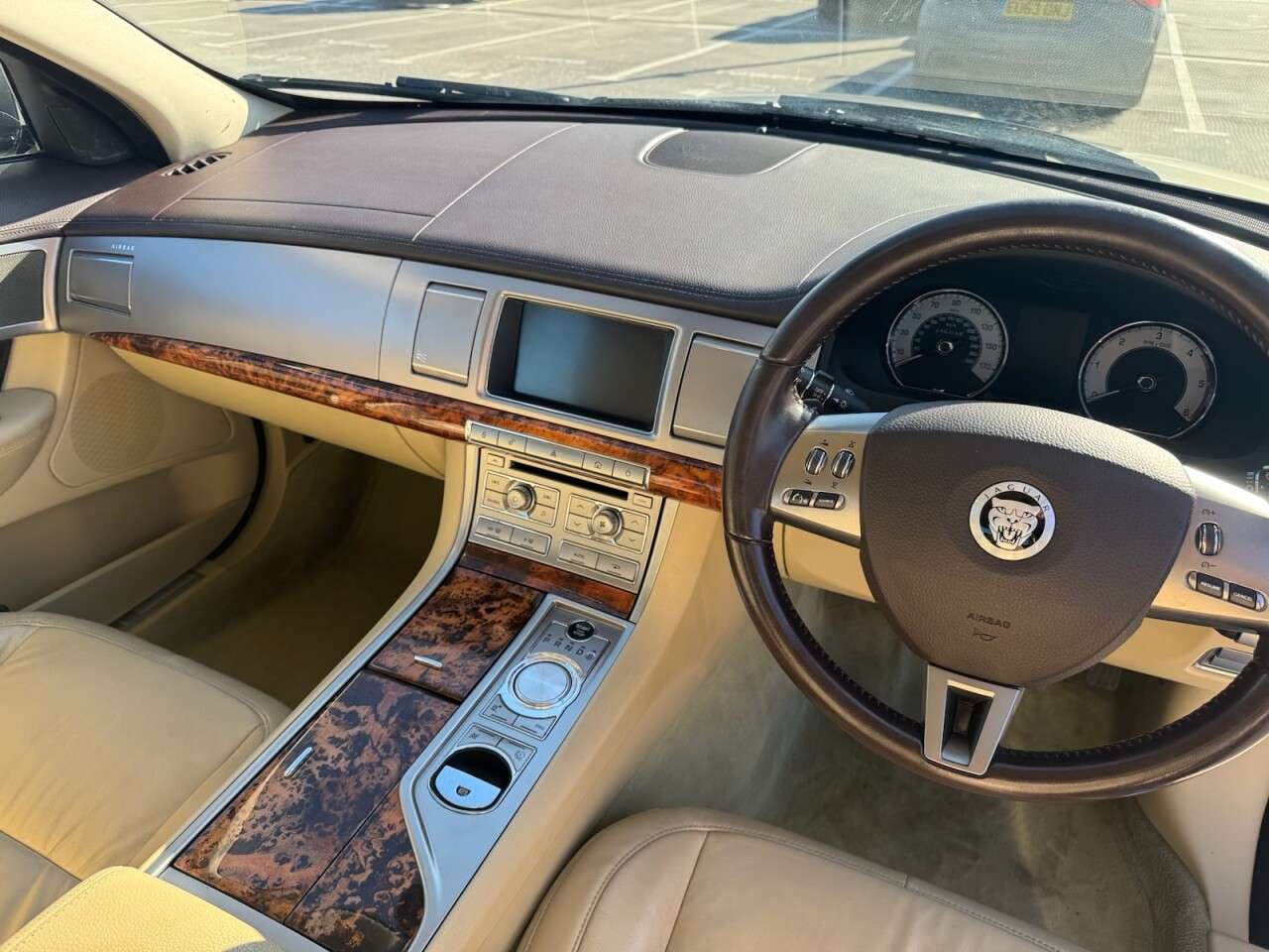 2010 JAGUAR XF 2010 JAGUAR XF