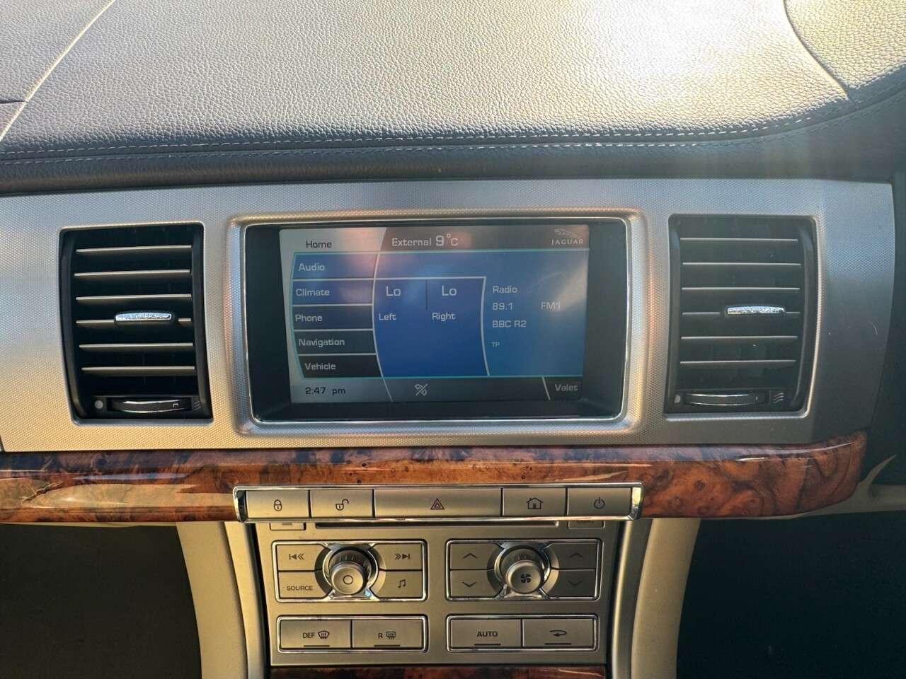 2010 JAGUAR XF 2010 JAGUAR XF