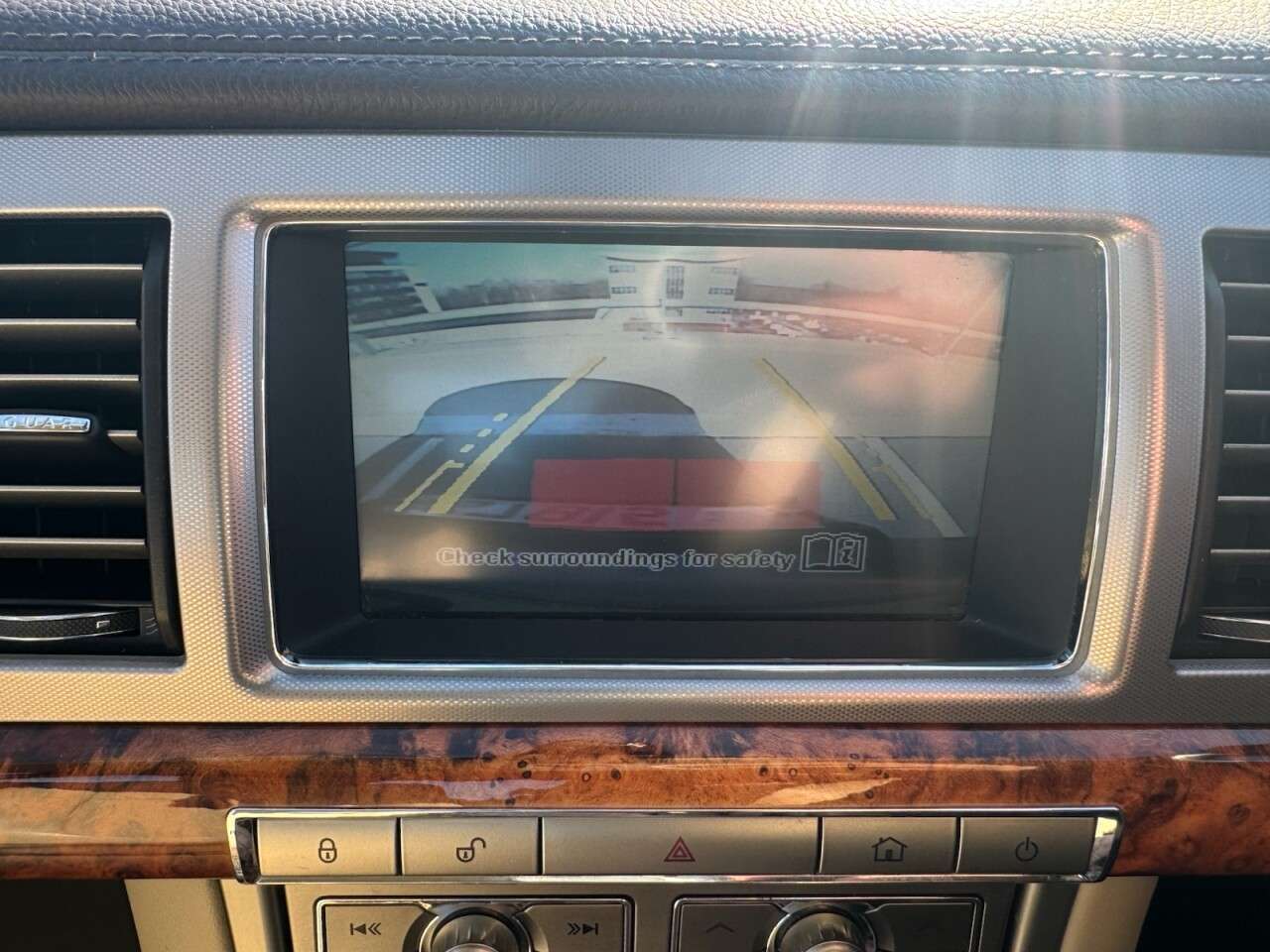 2010 JAGUAR XF 2010 JAGUAR XF