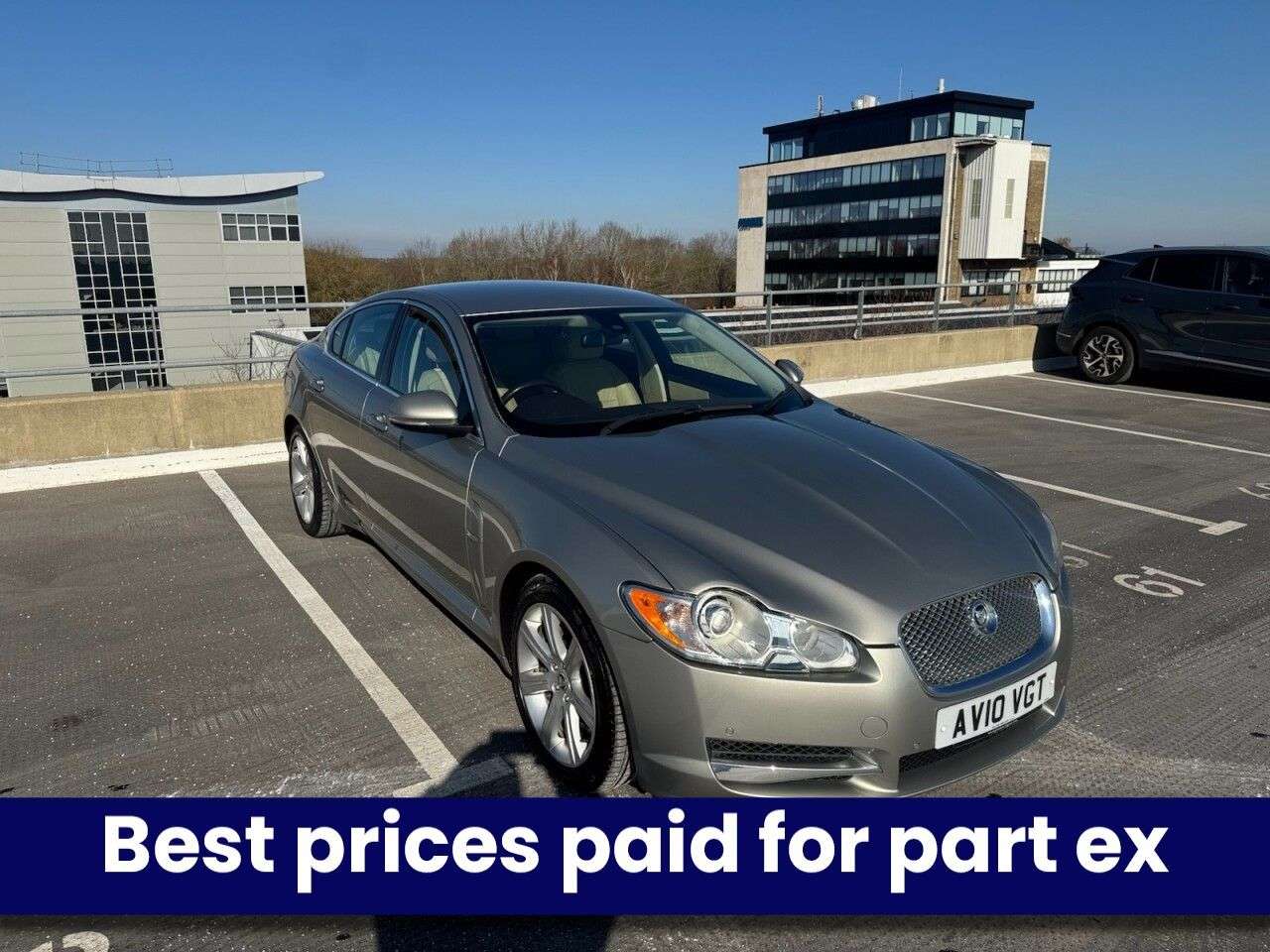 A 2010 JAGUAR XF 3.0d V6 Luxury Saloon 4dr Diesel Auto Euro 5 (240 ps) 1 year mot and servic A 2010 JAGUAR XF 3.0d V6 Luxury Saloon 4dr Diesel Auto Euro 5 (240 ps) 1 year mot and servic