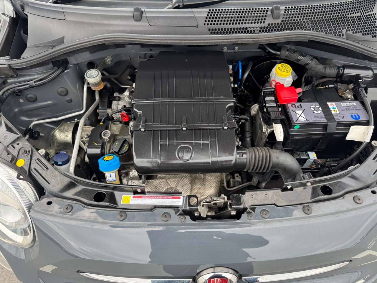 2017 FIAT 500 2017 FIAT 500