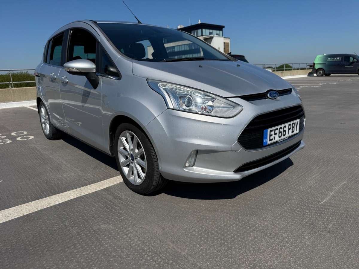Check out this Ford B-max 2016 Petrol Manual