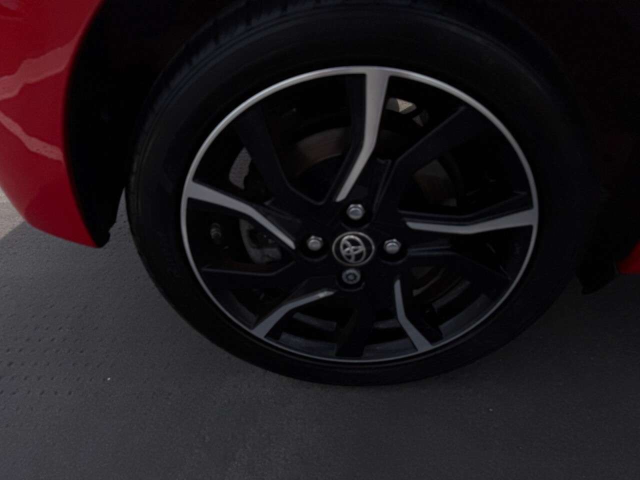 2016 TOYOTA YARIS 2016 TOYOTA YARIS