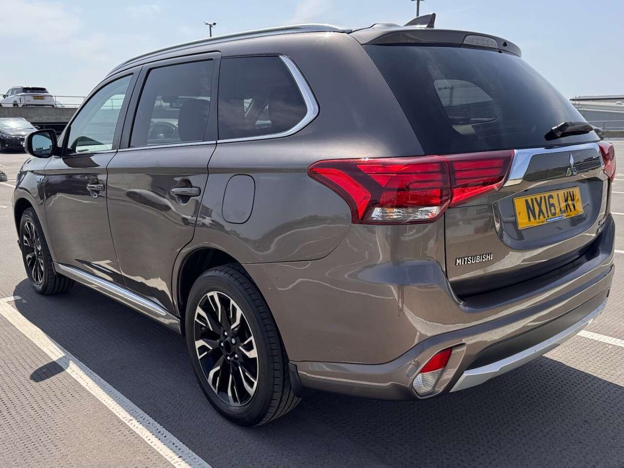 2016 MITSUBISHI OUTLANDER 2016 MITSUBISHI OUTLANDER