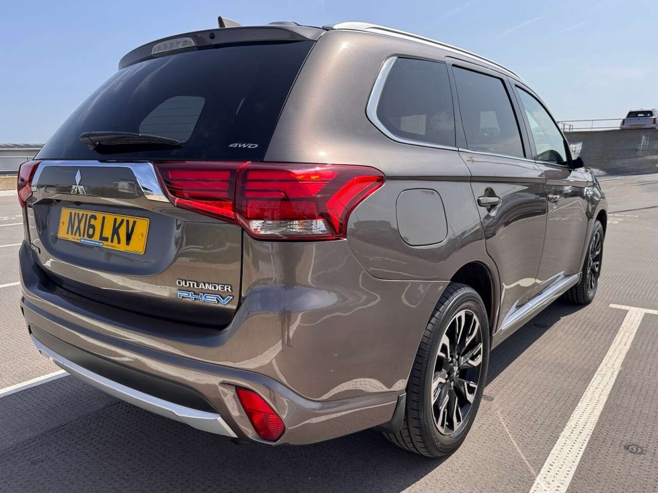 2016 MITSUBISHI OUTLANDER 2016 MITSUBISHI OUTLANDER