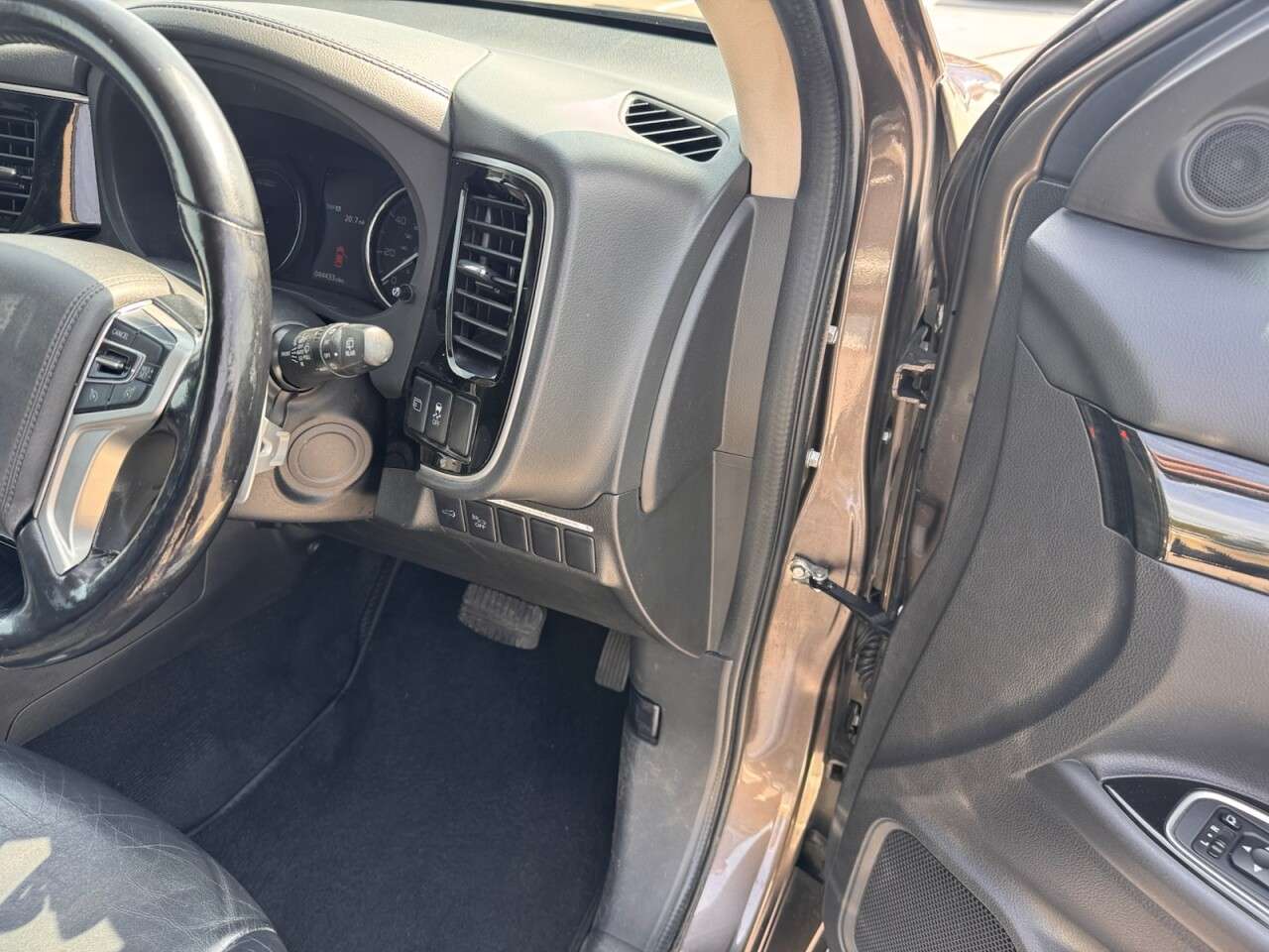 2016 MITSUBISHI OUTLANDER 2016 MITSUBISHI OUTLANDER