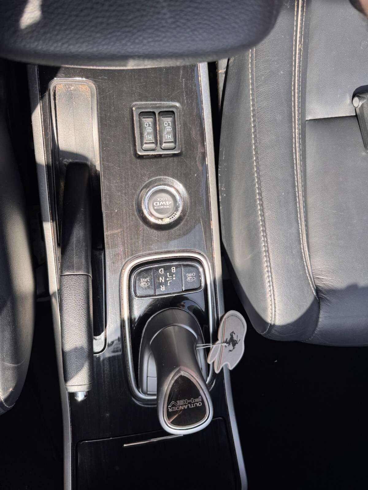 2016 MITSUBISHI OUTLANDER 2016 MITSUBISHI OUTLANDER