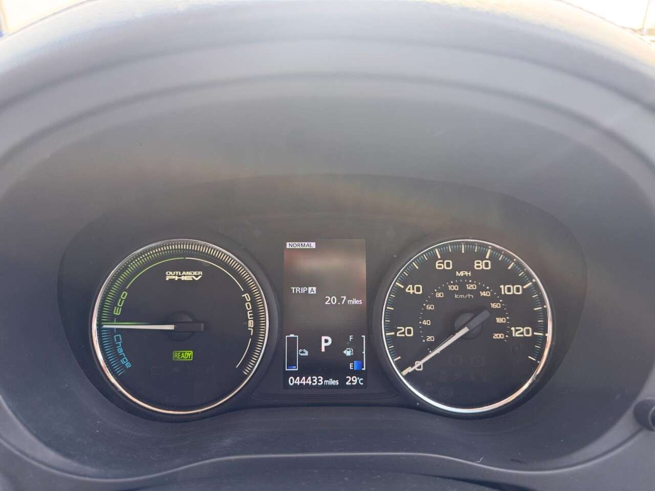 2016 MITSUBISHI OUTLANDER 2016 MITSUBISHI OUTLANDER