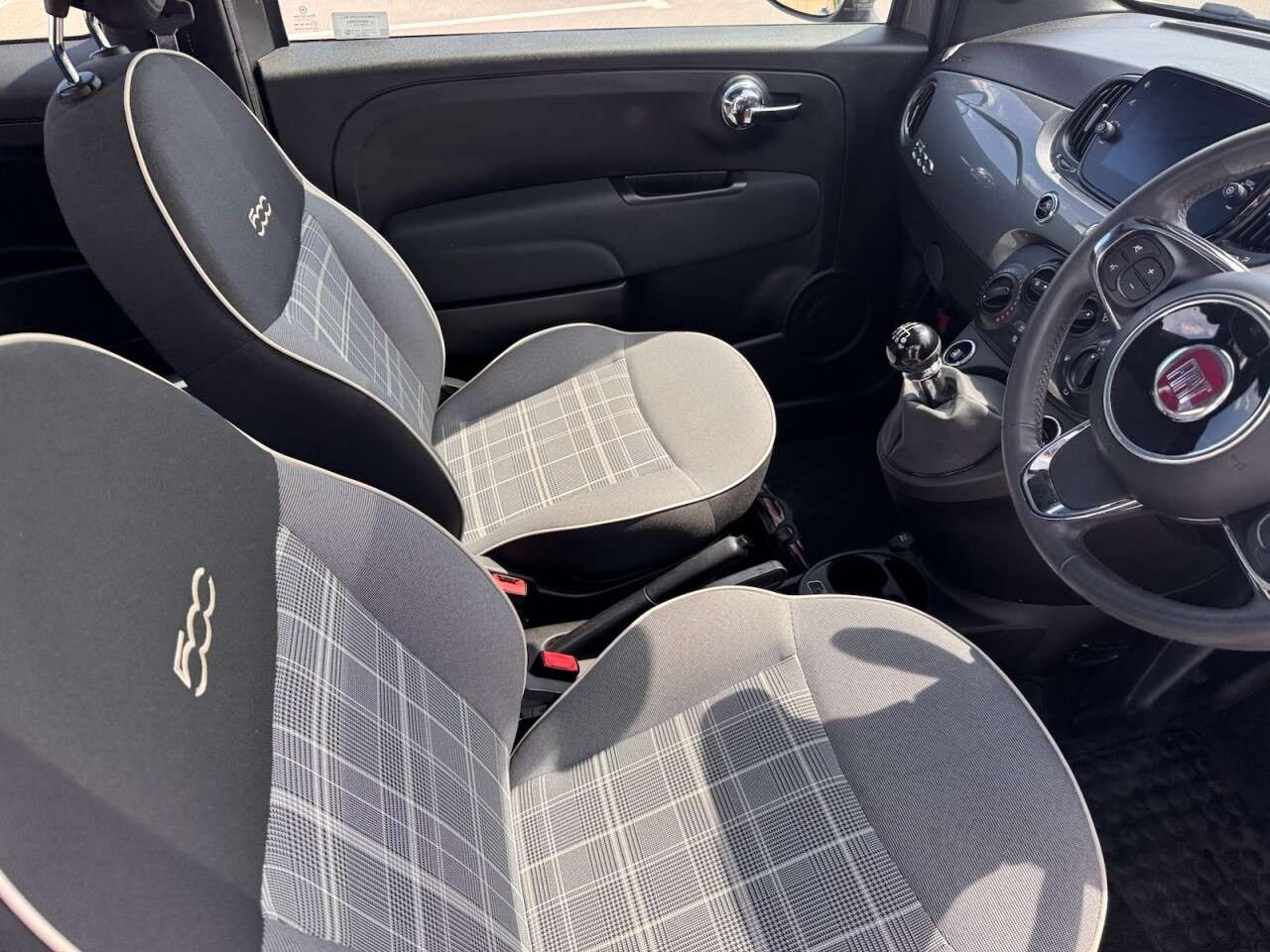 2020 FIAT 500 2020 FIAT 500