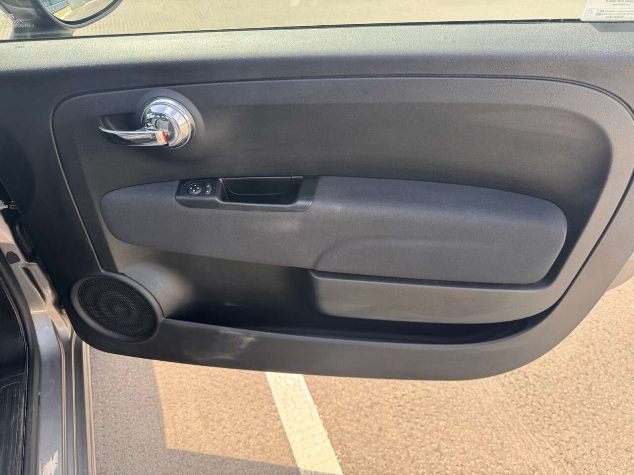 2020 FIAT 500 2020 FIAT 500