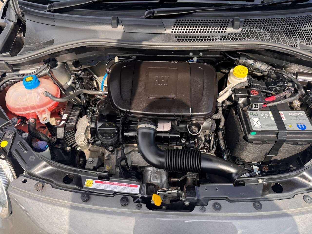 2020 FIAT 500 2020 FIAT 500