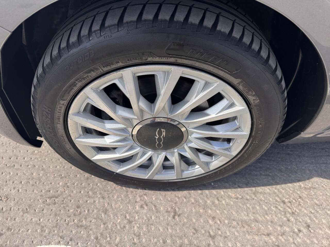 2020 FIAT 500 2020 FIAT 500