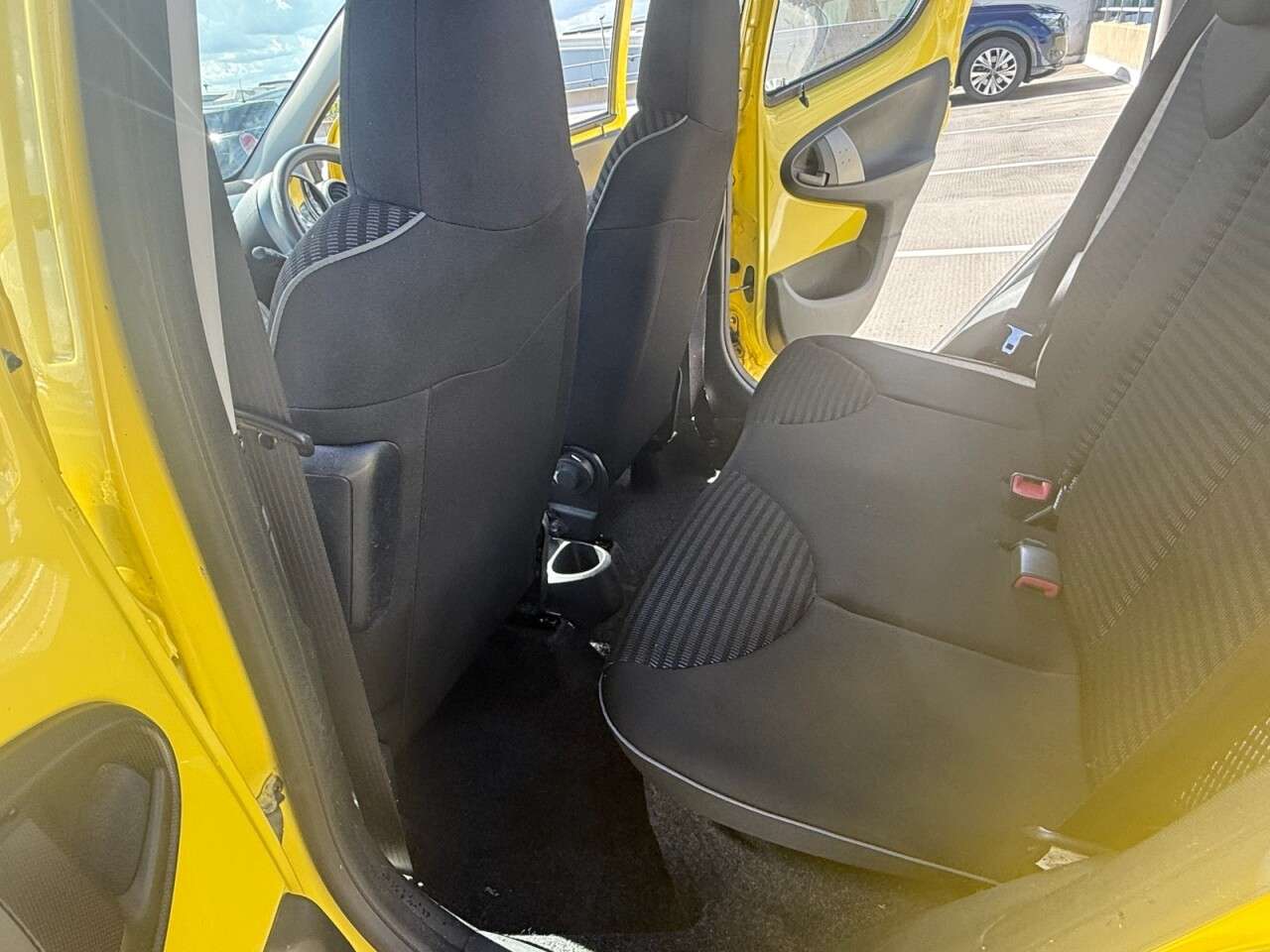 2013 PEUGEOT 107 2013 PEUGEOT 107