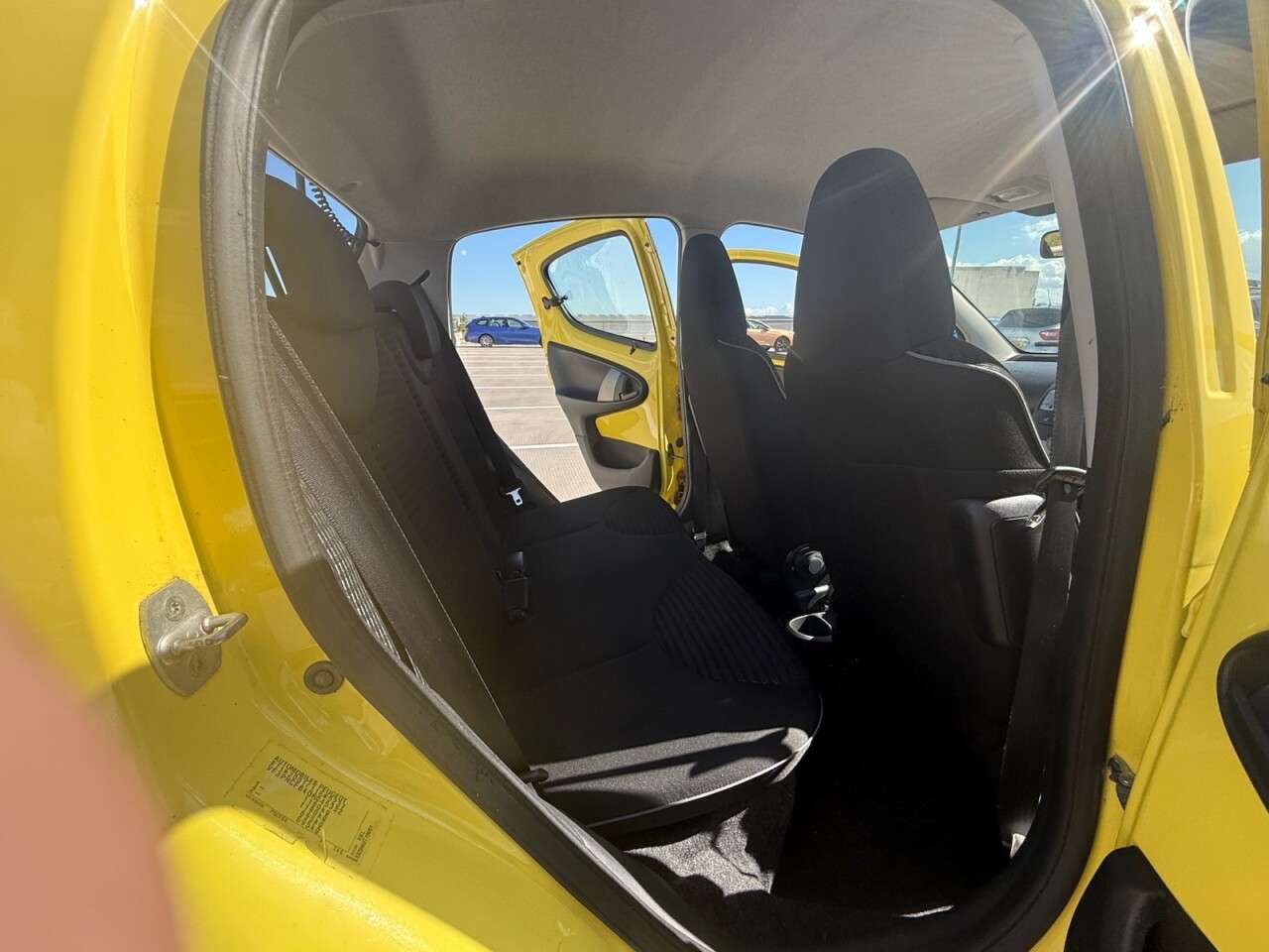 2013 PEUGEOT 107 2013 PEUGEOT 107