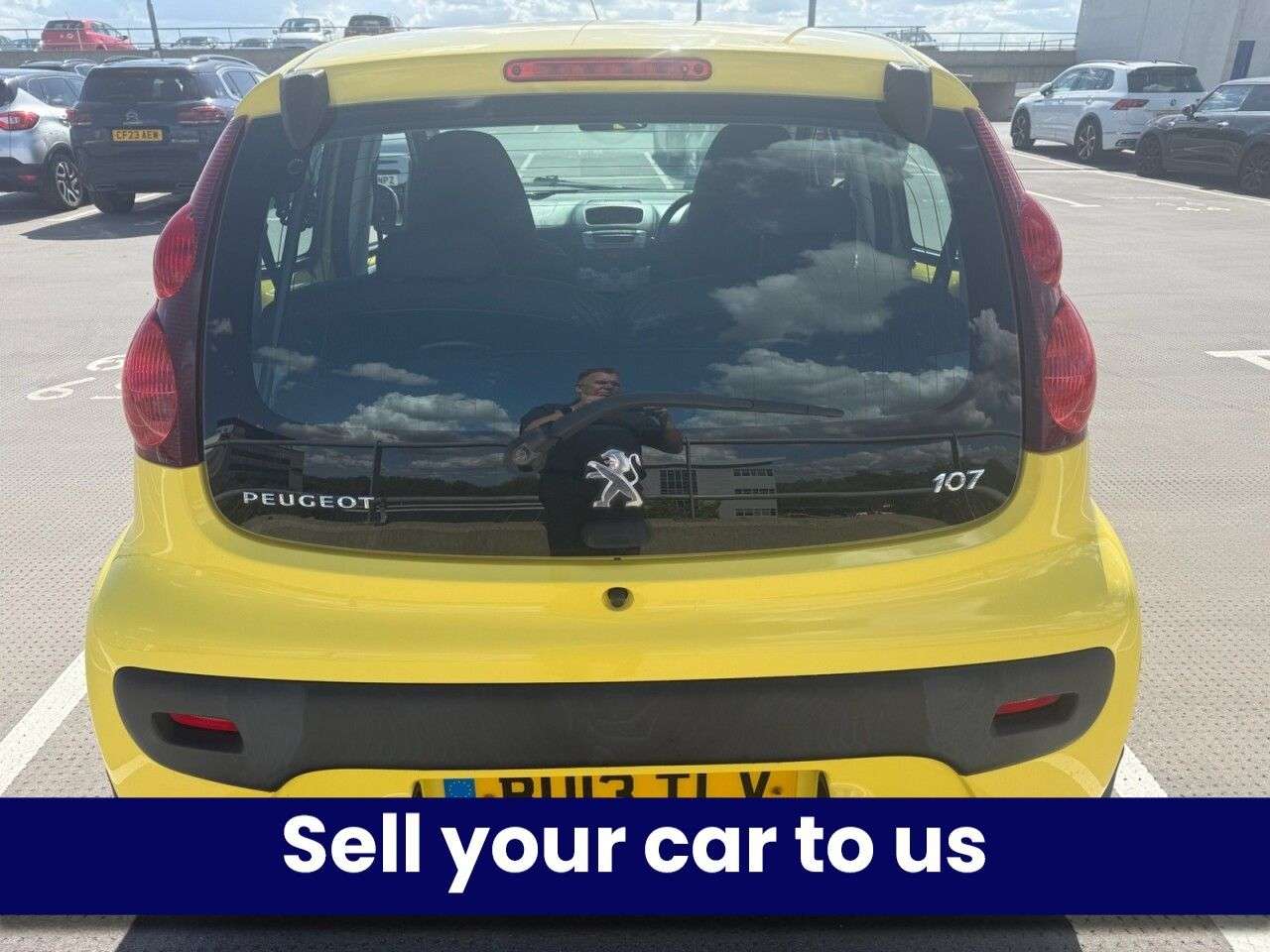 2013 PEUGEOT 107 2013 PEUGEOT 107