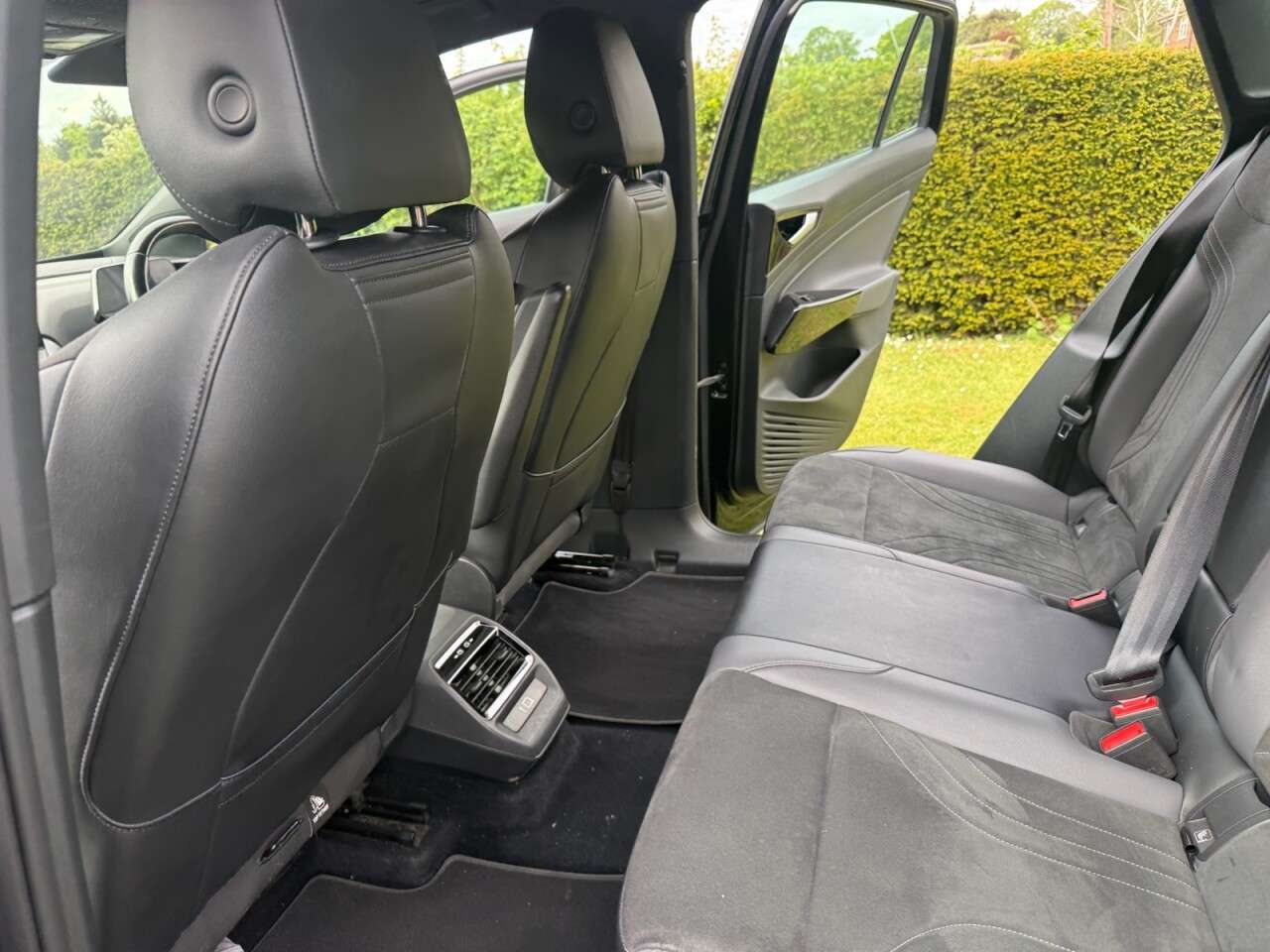 2021 VOLKSWAGEN ID.4 2021 VOLKSWAGEN ID.4