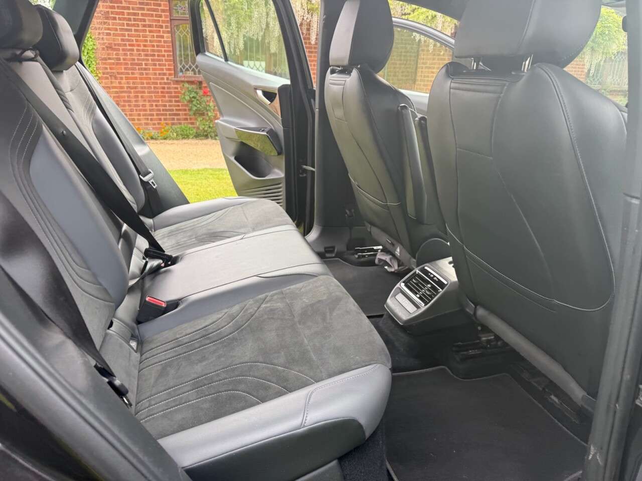 2021 VOLKSWAGEN ID.4 2021 VOLKSWAGEN ID.4
