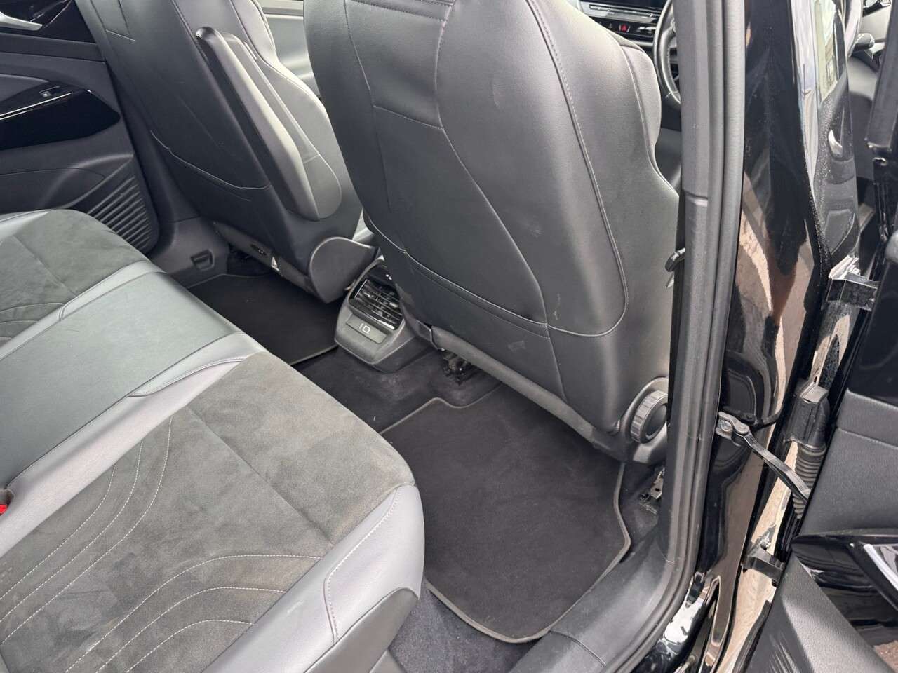 2021 VOLKSWAGEN ID.4 2021 VOLKSWAGEN ID.4