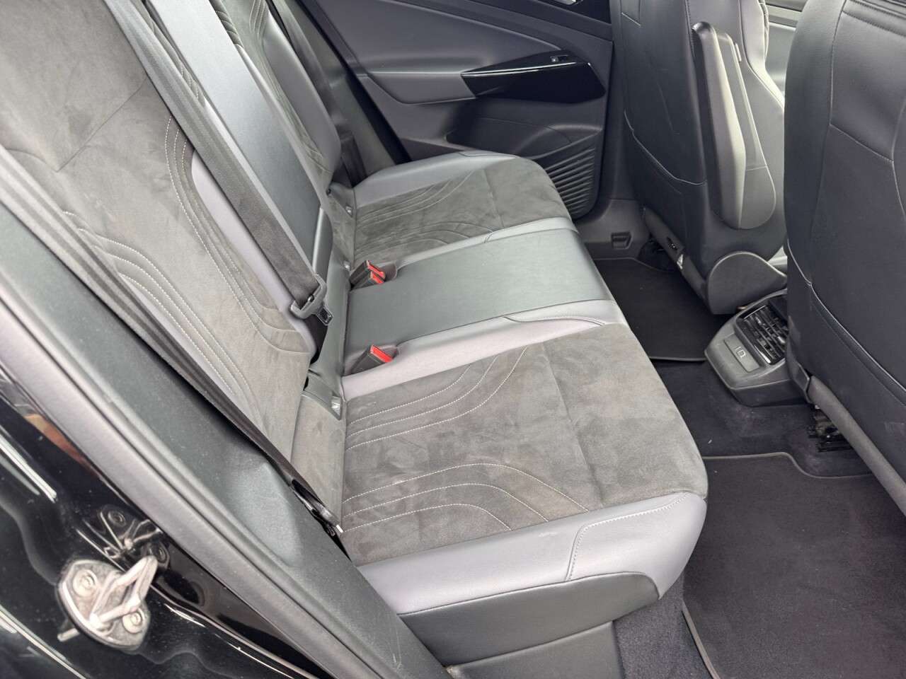 2021 VOLKSWAGEN ID.4 2021 VOLKSWAGEN ID.4