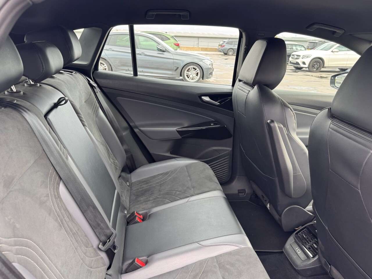 2021 VOLKSWAGEN ID.4 2021 VOLKSWAGEN ID.4