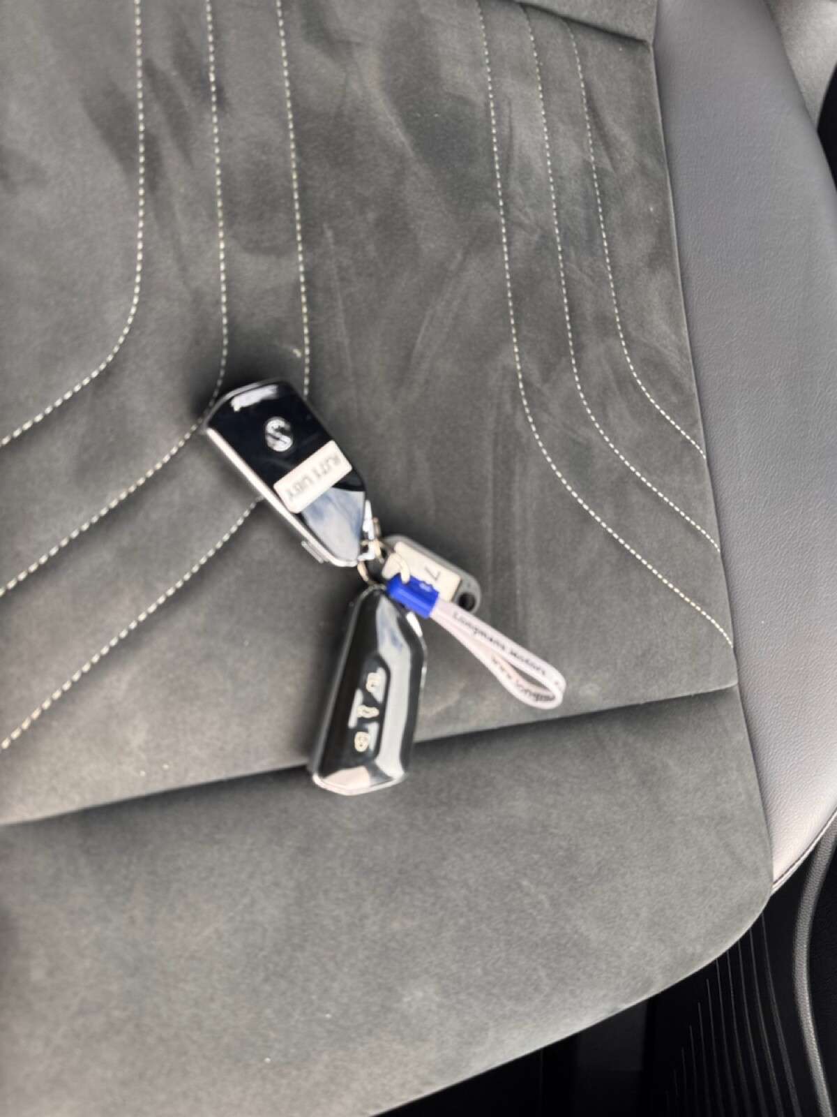 2021 VOLKSWAGEN ID.4 2021 VOLKSWAGEN ID.4