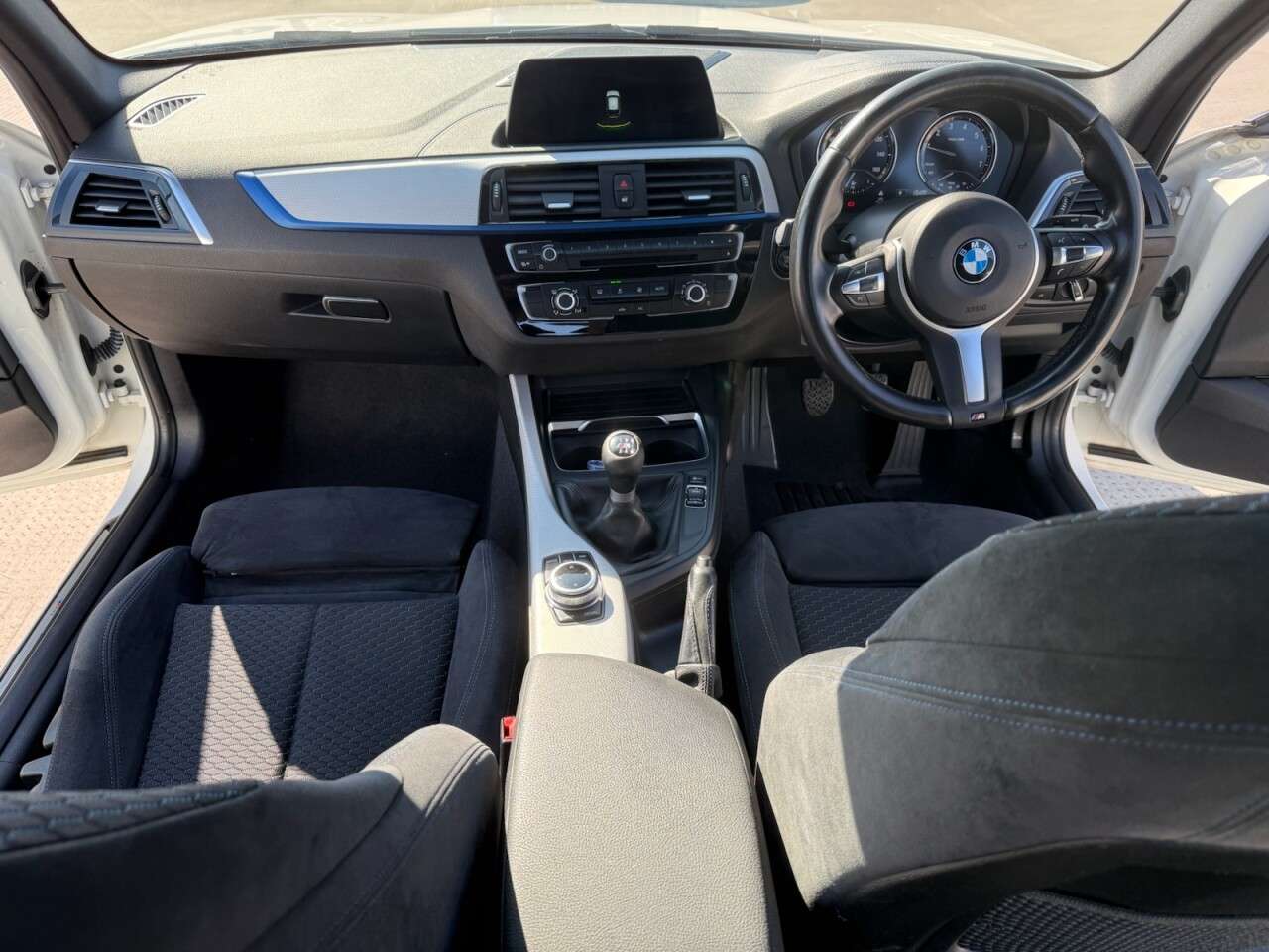 2018 BMW 1 SERIES 2018 BMW 1 SERIES