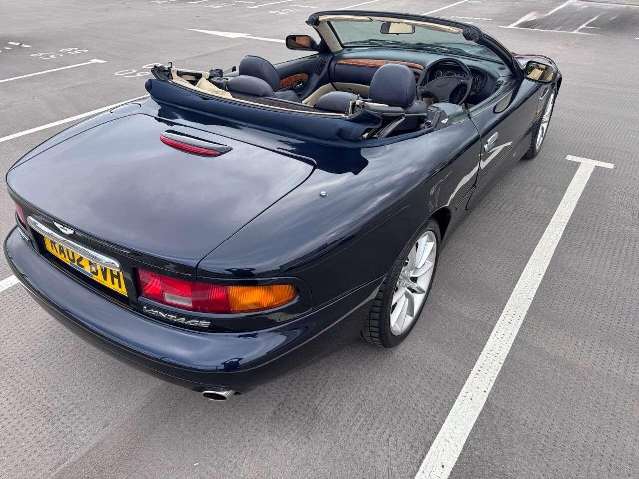 2002 ASTON MARTIN DB7 2002 ASTON MARTIN DB7