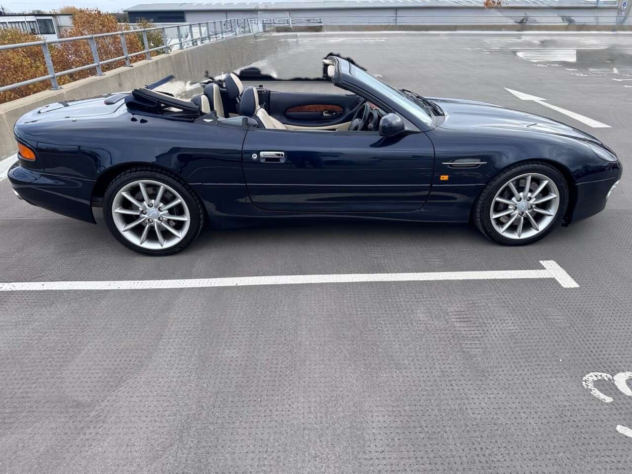 2002 ASTON MARTIN DB7 2002 ASTON MARTIN DB7