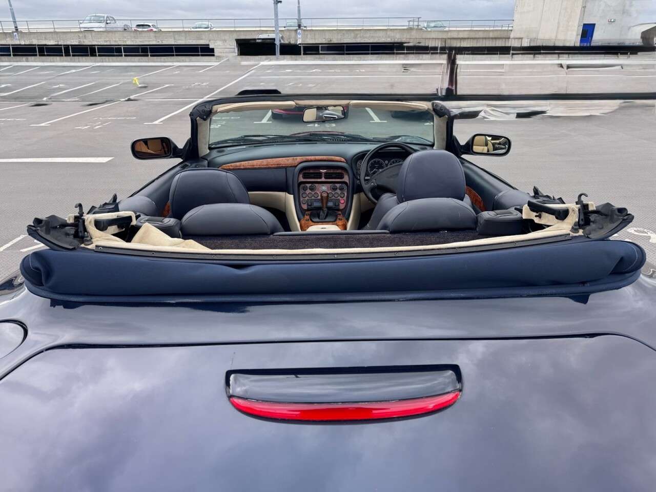 2002 ASTON MARTIN DB7 2002 ASTON MARTIN DB7
