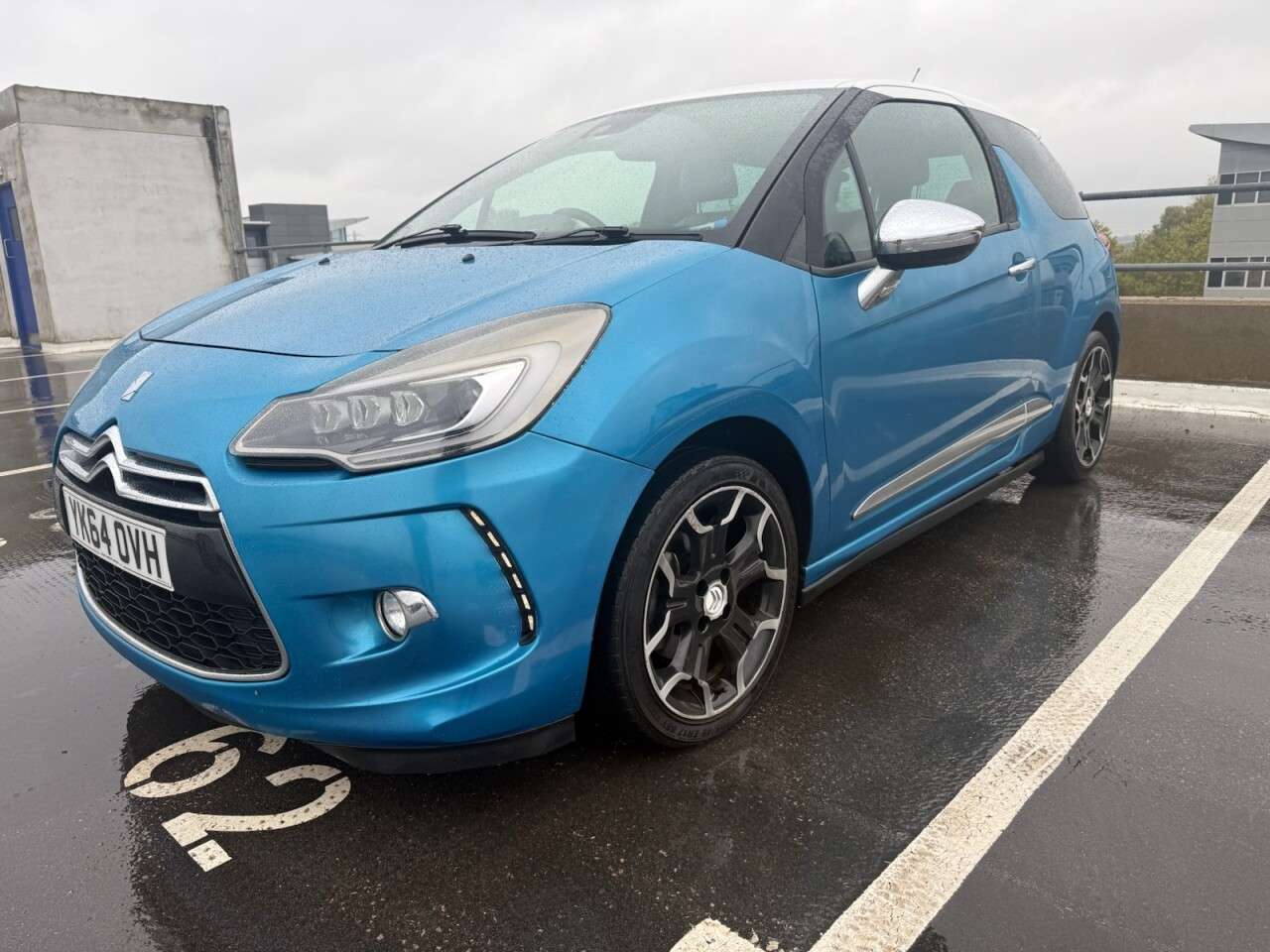 A 2014 CITROEN DS3 1.6 THP DSport Plus Hatchback 3dr Petrol Manual Euro 5 (155 ps) 1 year mot A 2014 CITROEN DS3 1.6 THP DSport Plus Hatchback 3dr Petrol Manual Euro 5 (155 ps) 1 year mot