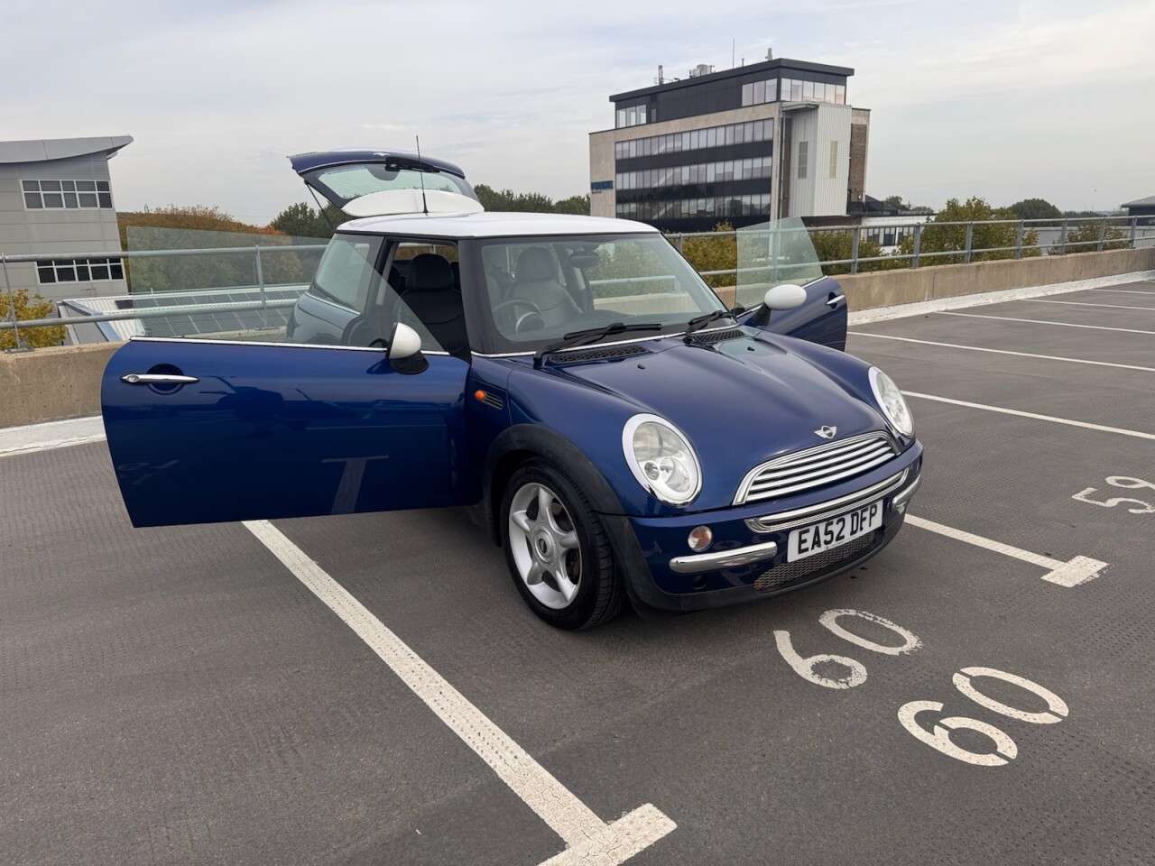 2002 MINI HATCH 2002 MINI HATCH