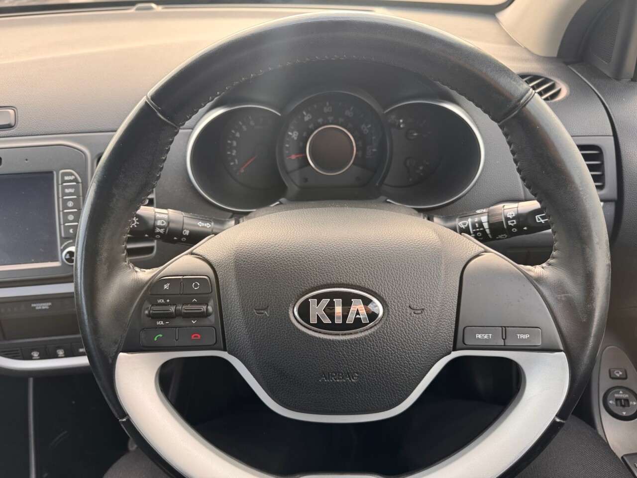 2017 KIA PICANTO 2017 KIA PICANTO