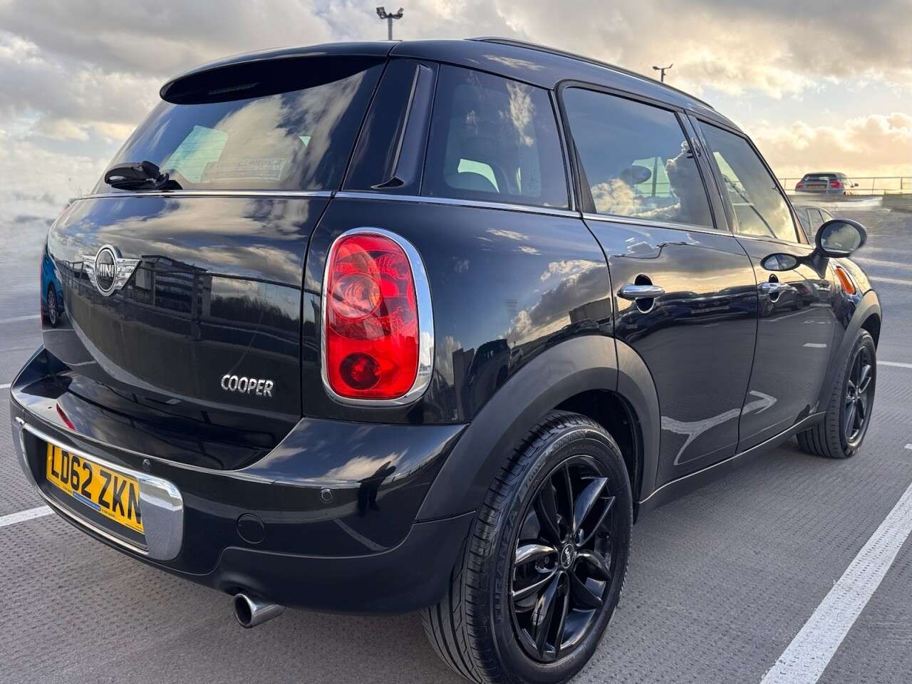 2012 MINI COUNTRYMAN 2012 MINI COUNTRYMAN