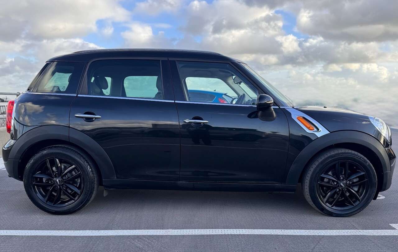 2012 MINI COUNTRYMAN 2012 MINI COUNTRYMAN