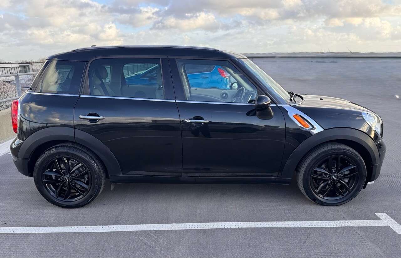 2012 MINI COUNTRYMAN 2012 MINI COUNTRYMAN