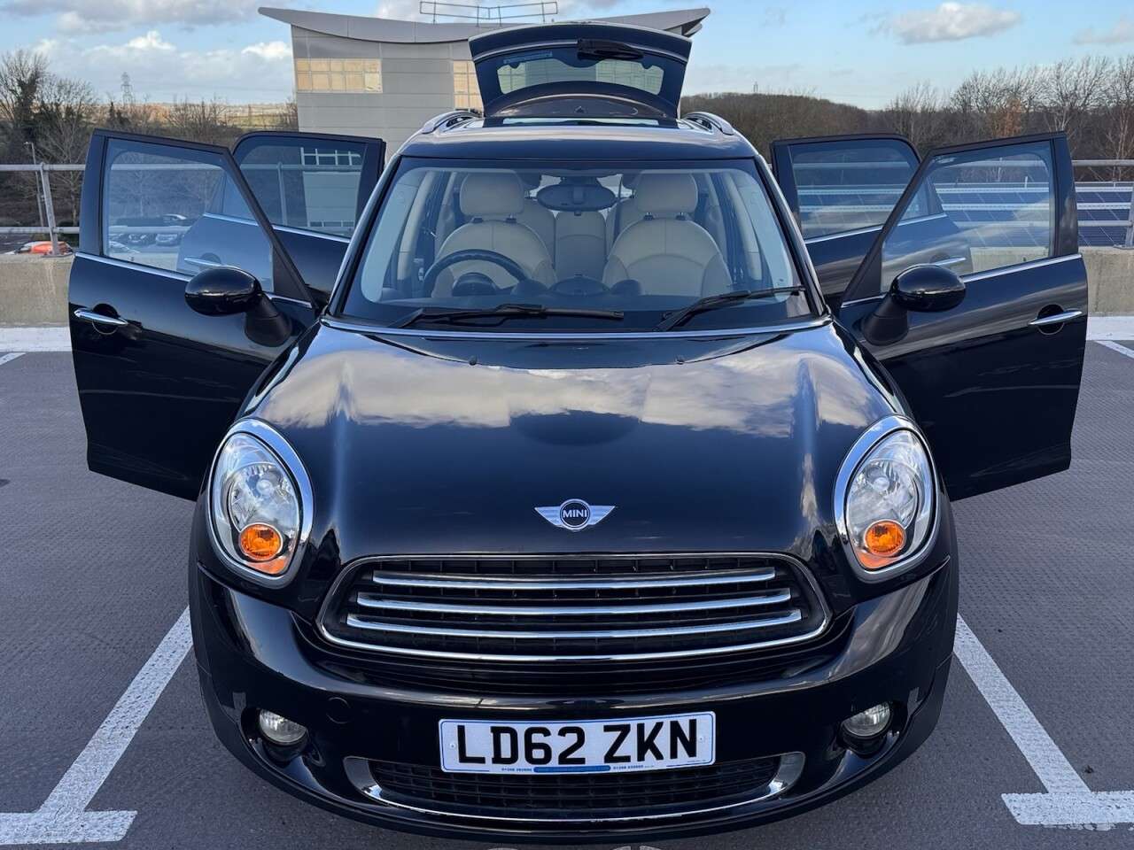 2012 MINI COUNTRYMAN 2012 MINI COUNTRYMAN