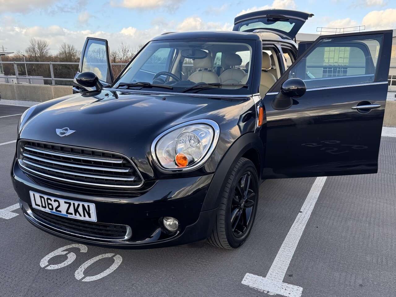 2012 MINI COUNTRYMAN 2012 MINI COUNTRYMAN