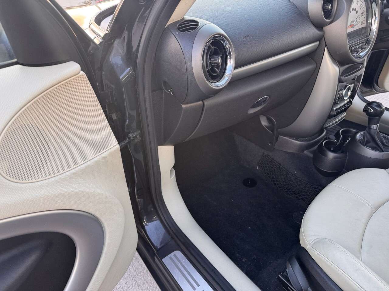 2012 MINI COUNTRYMAN 2012 MINI COUNTRYMAN