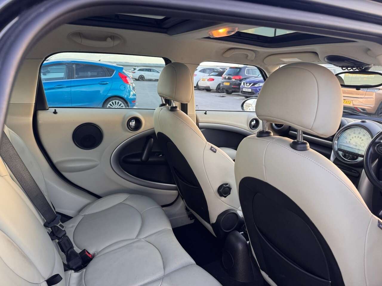 2012 MINI COUNTRYMAN 2012 MINI COUNTRYMAN