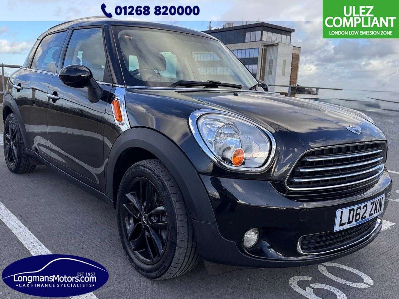 A 2012 MINI COUNTRYMAN 1.6 Cooper SUV 5dr Petrol Auto Euro 5 (122 ps) 1 year mot and service inclu A 2012 MINI COUNTRYMAN 1.6 Cooper SUV 5dr Petrol Auto Euro 5 (122 ps) 1 year mot and service inclu