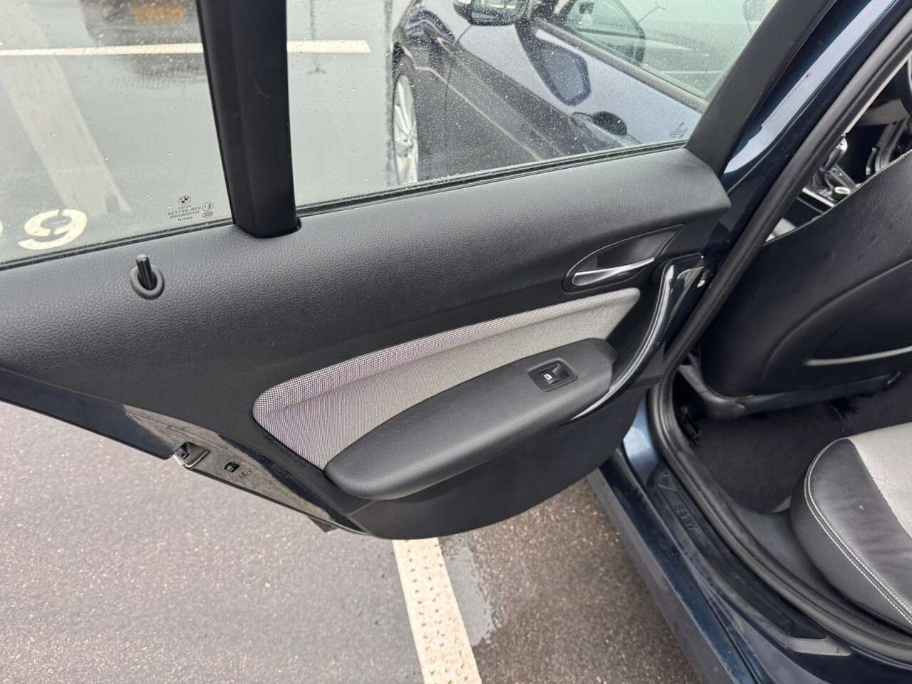 2012 BMW 1 SERIES 2012 BMW 1 SERIES