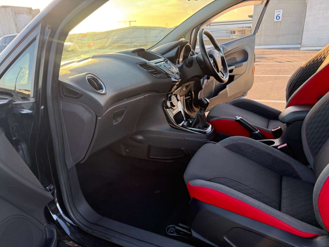 2015 FORD FIESTA 2015 FORD FIESTA