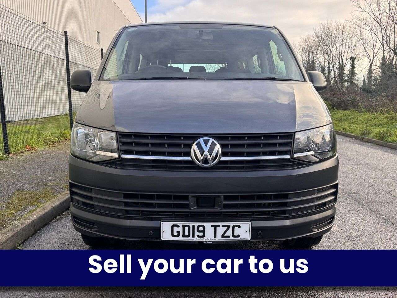 0 VOLKSWAGEN TRANSPORTER SHUTTLE 0 VOLKSWAGEN TRANSPORTER SHUTTLE