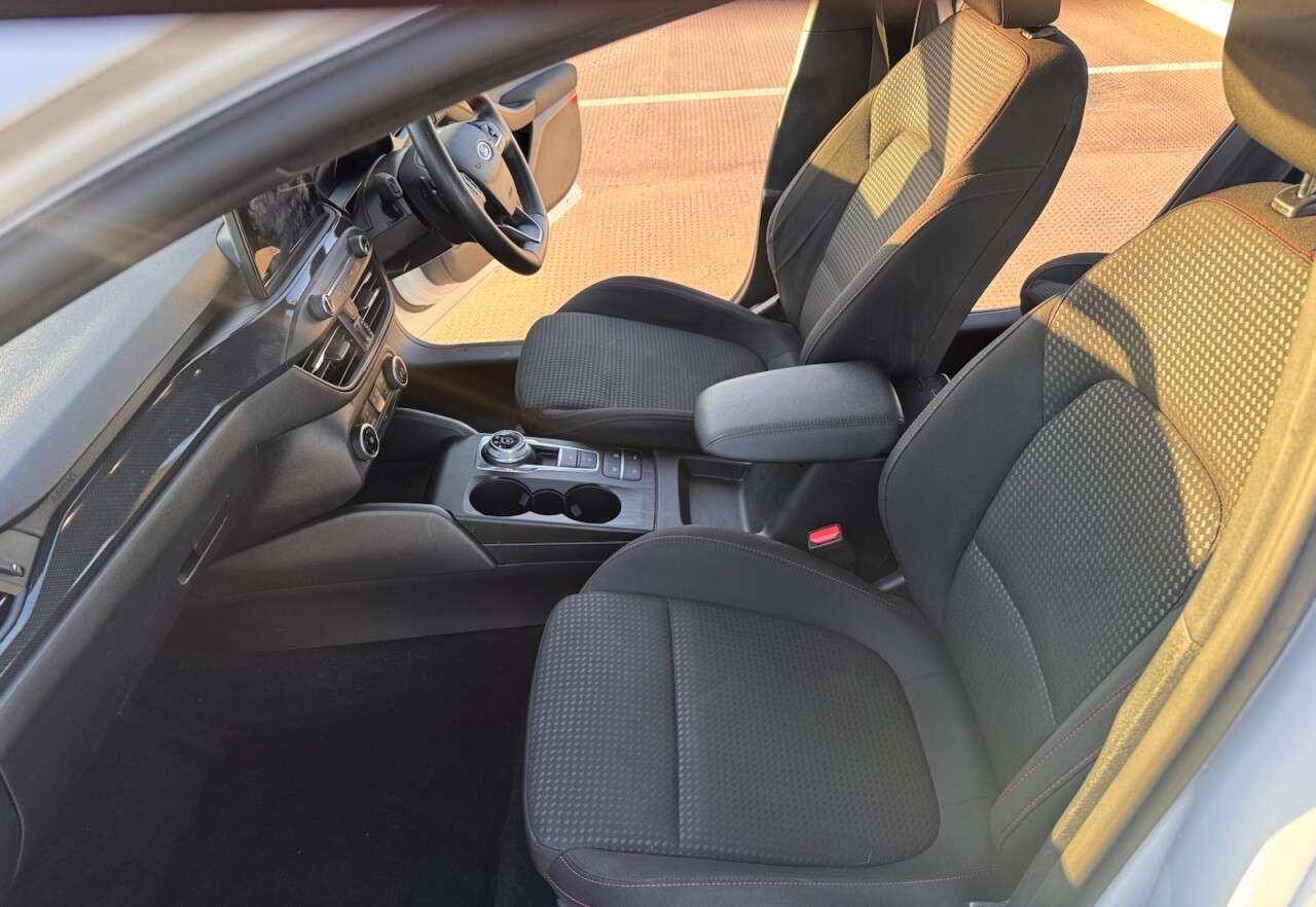 2022 FORD FOCUS 2022 FORD FOCUS