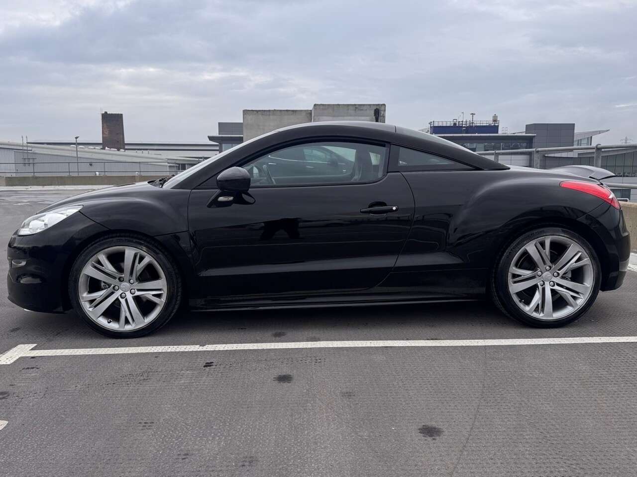 2014 PEUGEOT RCZ 2014 PEUGEOT RCZ